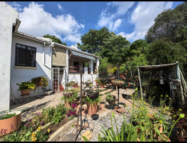 2 BEDROOM RETIREMENT UNIT FOR SALE IN BROMHOF
